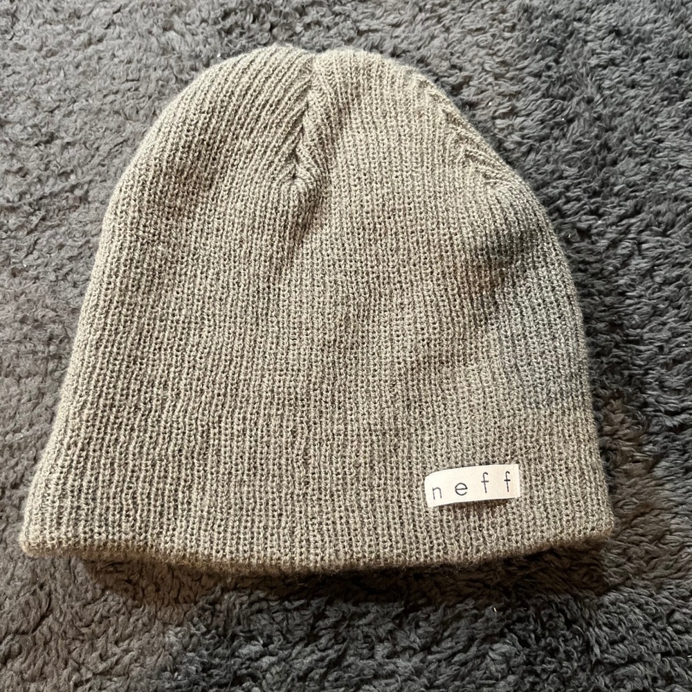 Neff Beanie Hat OS Grey Knit Skater Slouchy Winter Snowboard Warm Casual Modern